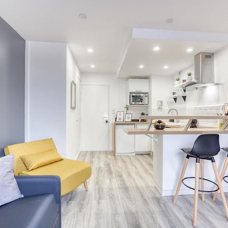 J-Mo Home - Magny - Moderne Et Chaleureux Exterior photo